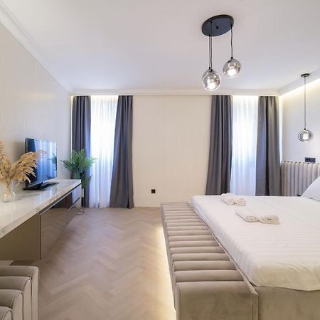 Luxury Villa Christian Umag Exteriör bild
