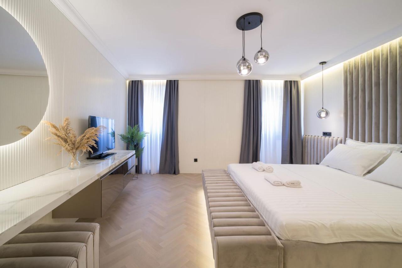 Luxury Villa Christian Umag Exteriör bild