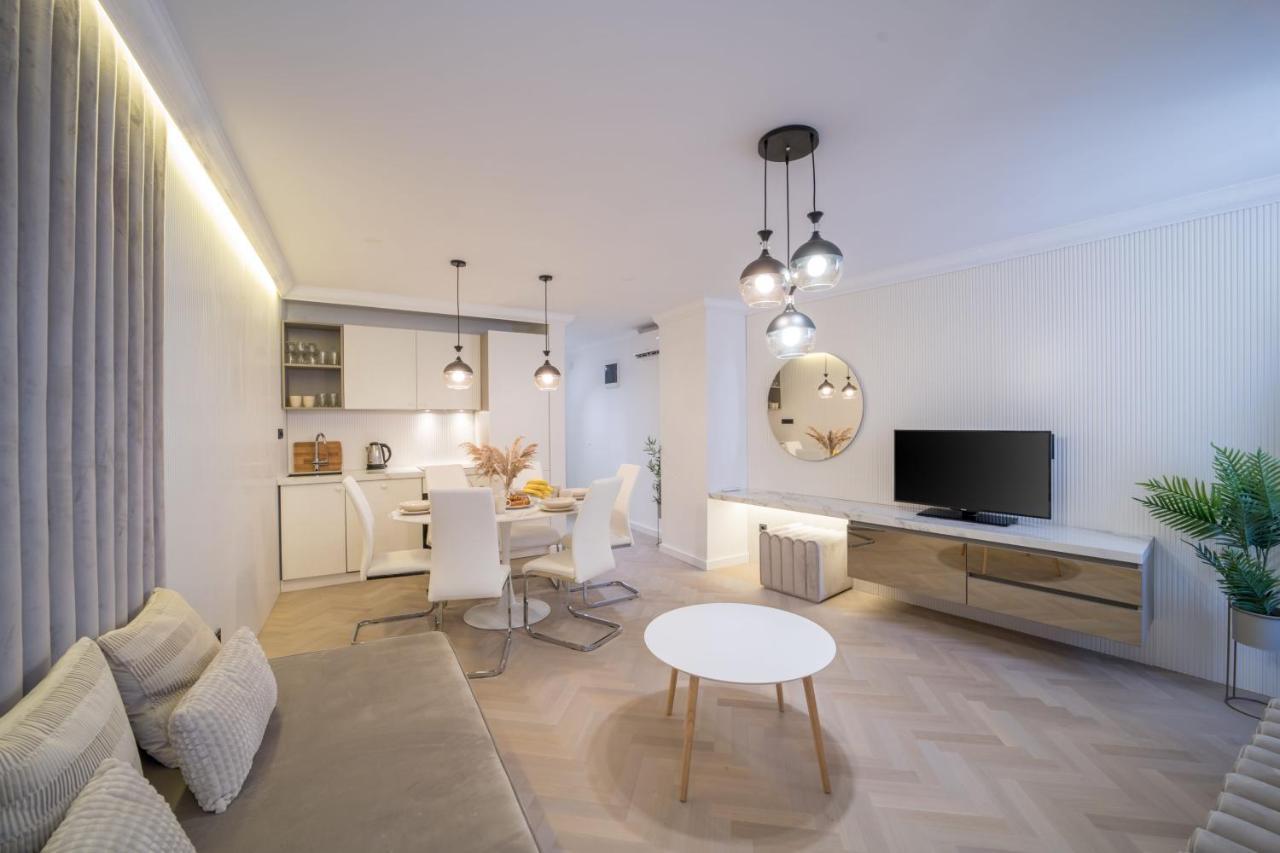 Luxury Villa Christian Umag Exteriör bild