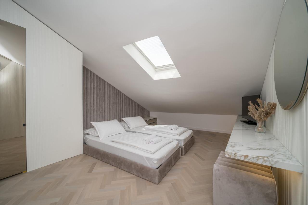 Luxury Villa Christian Umag Exteriör bild